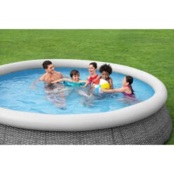 Piscine Autoportée Bestway Fast Set™ Aspect Rotin 3,66 X 0,76 M -Magasin Piscines 57445 piscine ronde bestway fast set rotin 366 76 ambiance 2
