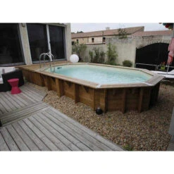 Piscine En Bois Octogonale Ubbink Océa 5,50 X 3,55 X 1,20 M - Liner Beige 11 Piscine En Bois Octogonale Ubbink Océa 5,50 X 3,55 X 1,20 M - Liner Beige -Magasin Piscines 7504594 piscine bois octogonale ubbink ocea 355 550 beige ambiance 3
