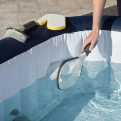 Set De Nettoyage Pour Spa Bestway 13 Set De Nettoyage Pour Spa Bestway -Magasin Piscines set de nettoyage pour spa bestway 2
